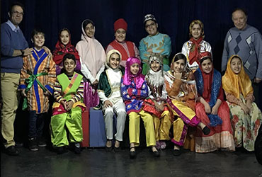  بازیگری در نمایش ایرانی